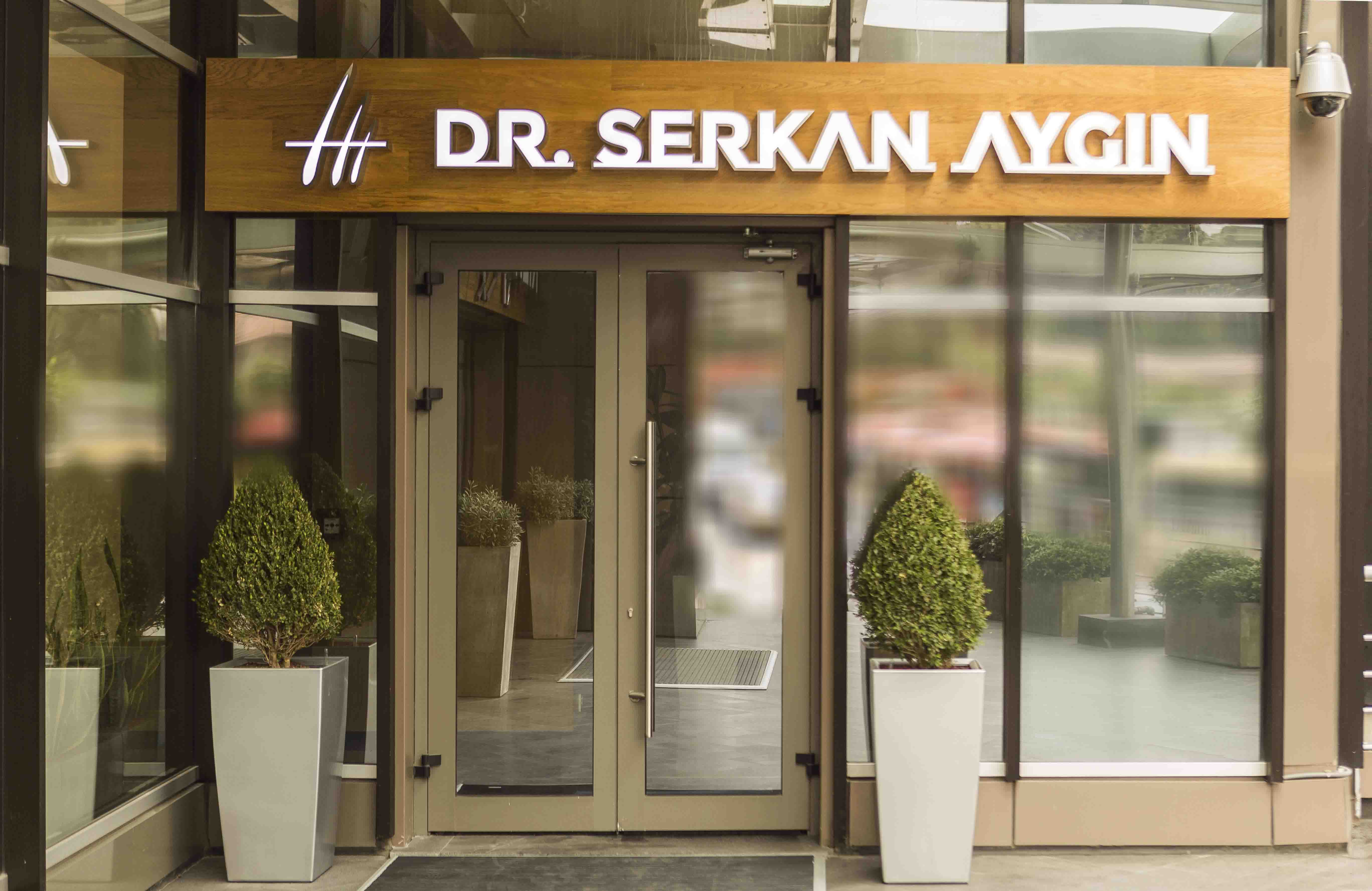 Greffe de cheveux Turquie | Implant Capillaire Istanbul Docteur Serkan  €2.390